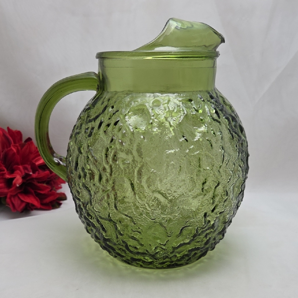 Anchor Hocking Milano Avacado Green Pitcher